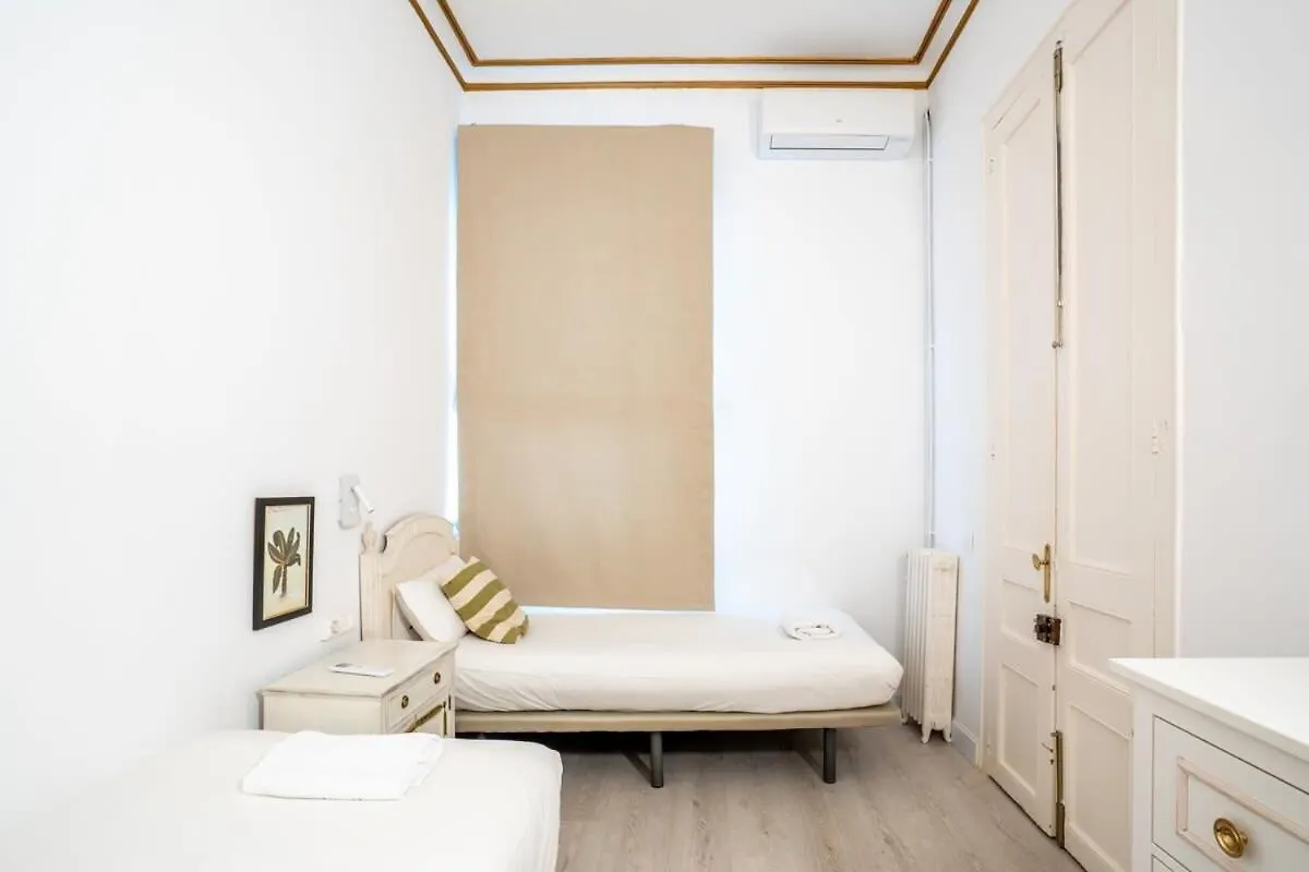 Placa Catalunya V Charming And Exquisite 5Bd Apartment With Large Balcony バルセロナ