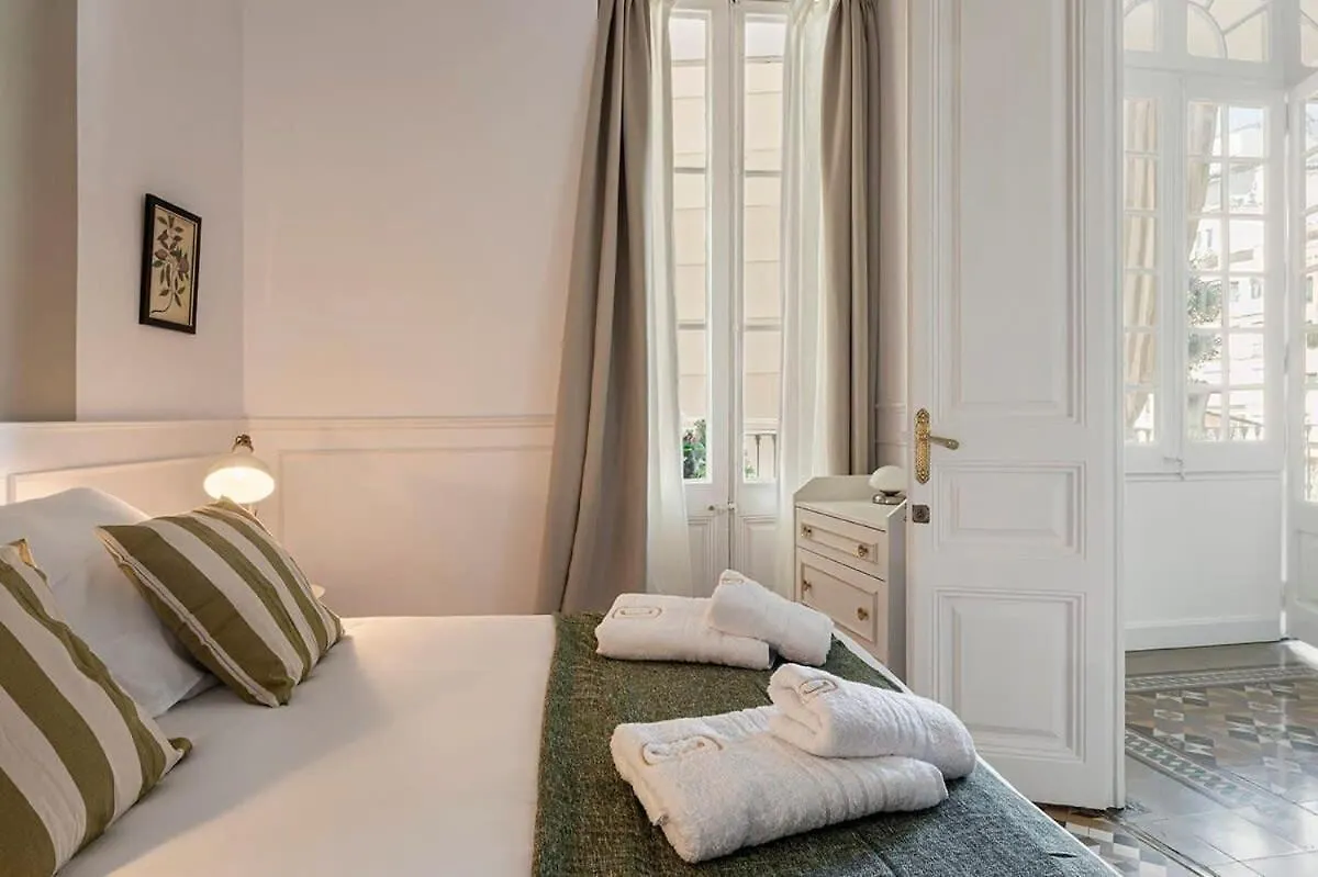 Placa Catalunya V Charming And Exquisite 5Bd Apartment With Large Balcony バルセロナ